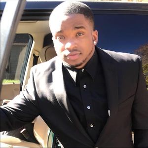 Meet your Posher, Angelo